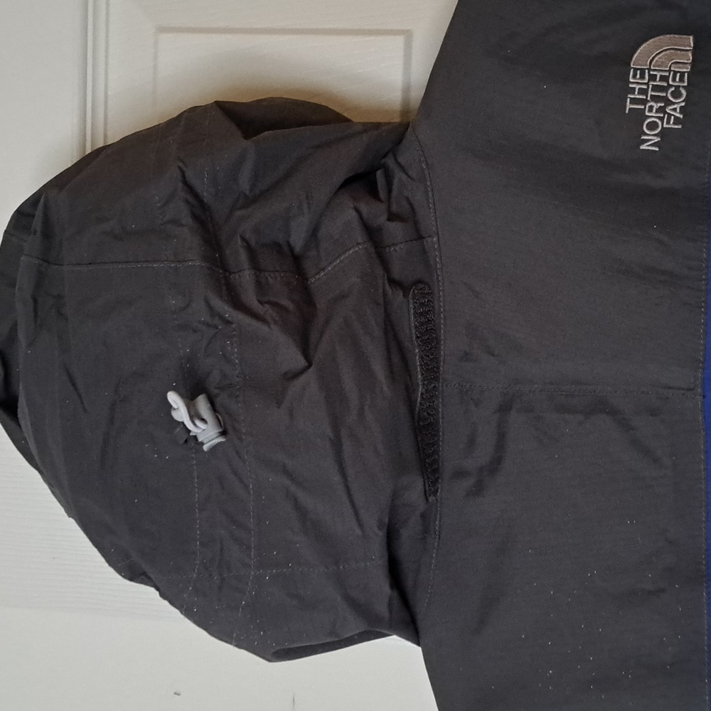 Northface Lightweight Jacket - image 6